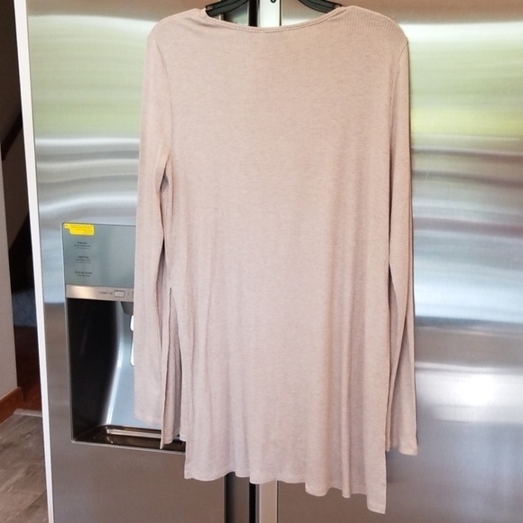 💕SHOW ME YOUR MUMU💕 Lewis Top ~ Slinky Rib Stone - Picture 4 of 8